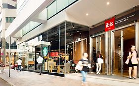 Ibis Central & Sheung Wan 3*